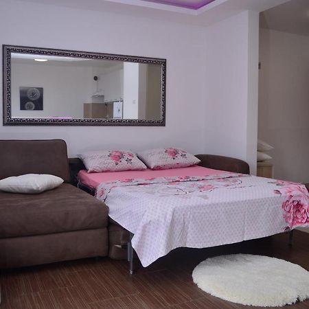 Panorama Petrovac Apartment Bagian luar foto